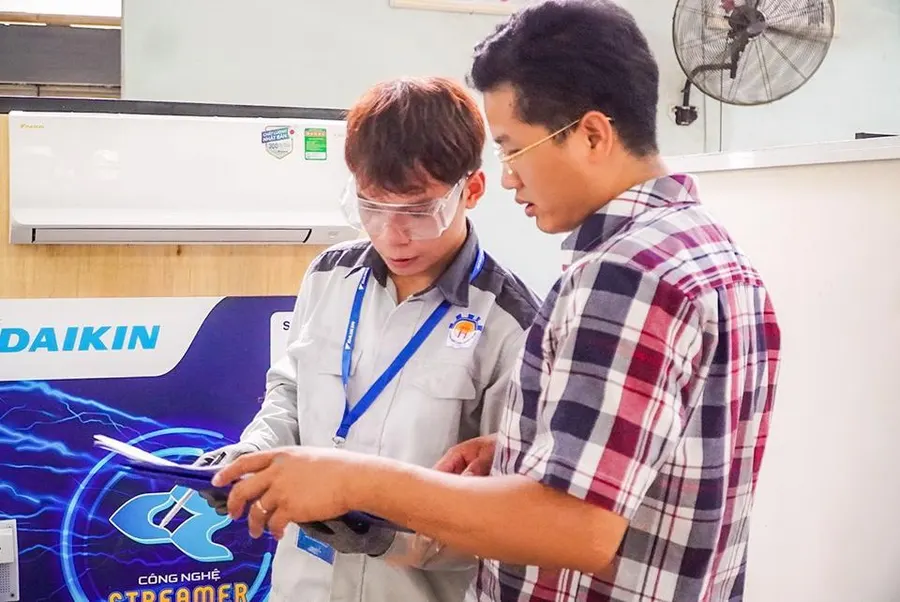 Người thầy hết lòng vì đào tạo công nhân tay nghề giỏi
