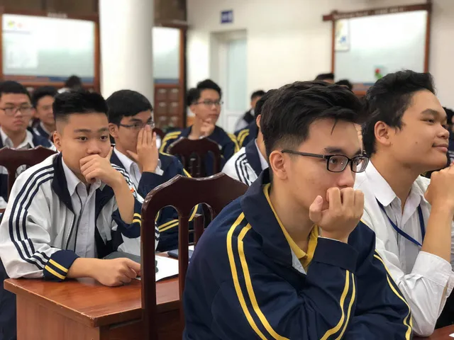 Thí sinh nên học nghề gì trong thời cuộc 4.0?