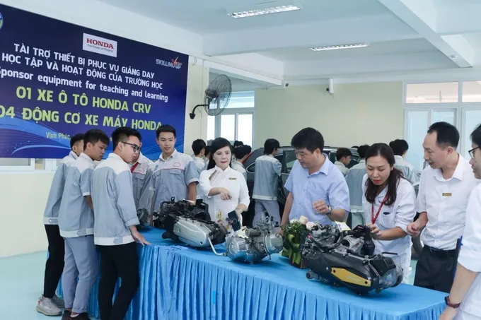 Những nghề được trả lương khởi điểm hàng chục triệu nhưng thiếu người học - 2
