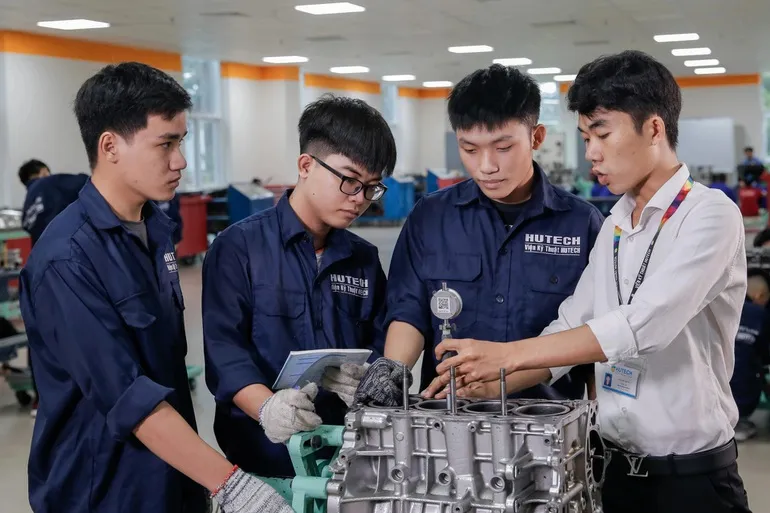 Sinh viên trường nghề được doanh nghiệp chào đón khi còn đang học