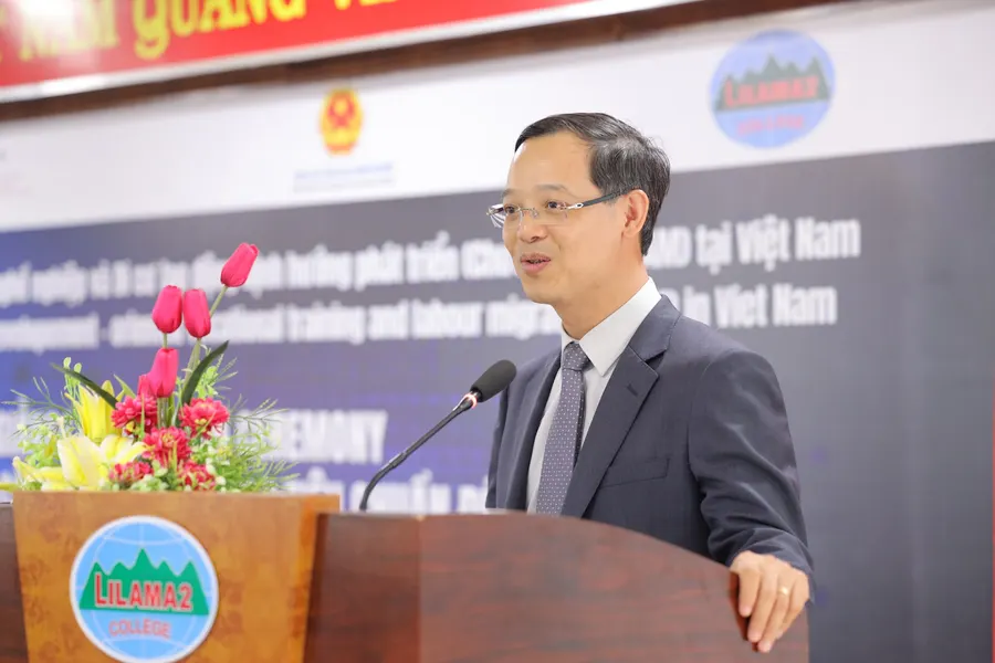 Bế giảng khóa đào tạo cắt gọt kim loại theo tiêu chuẩn Đức đầu tiên ở Việt Nam
