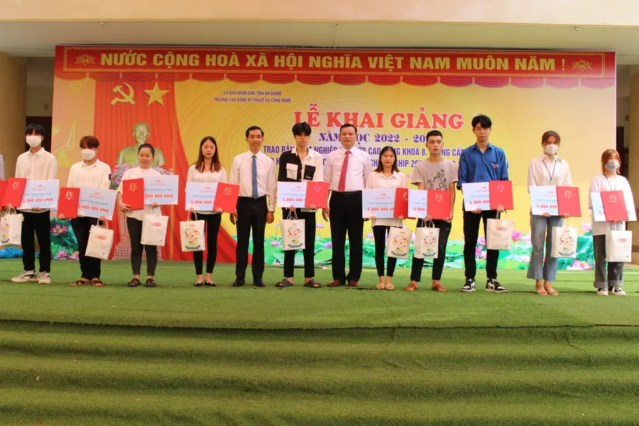 Trường Cao đẳng Kỹ thuật và Công nghệ Hà Giang bước vào năm học mới