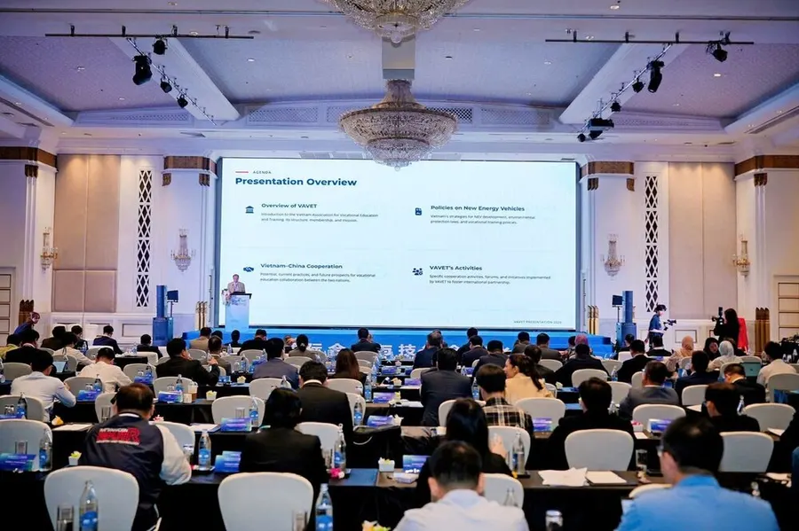 Hội nghị thu hút đông đảo doanh nghiệp, nhà hoạch định chính sách về GDNN nhiều quốc gia tham dự.