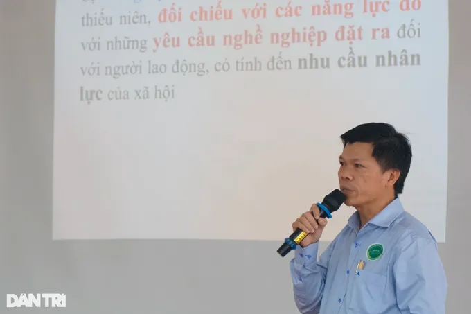 Học sinh còn chọn nghề theo cảm tính - 2