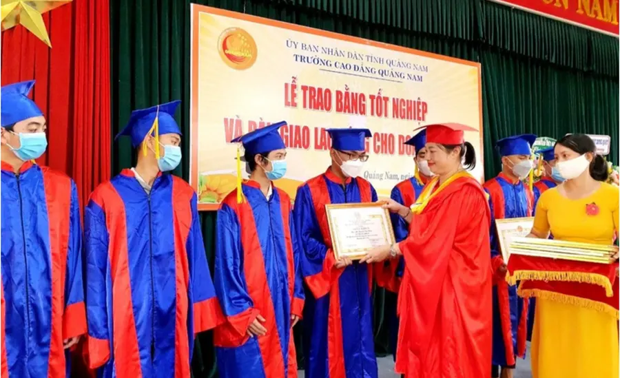 100% sinh viên CĐ Quảng Nam có việc làm ngay khi vừa tốt nghiệp