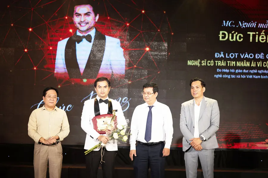 "Gala vinh danh nghệ sĩ, doanh nhân có trái tim nhân ái 2023": Gắn kết, chia sẻ yêu thương
