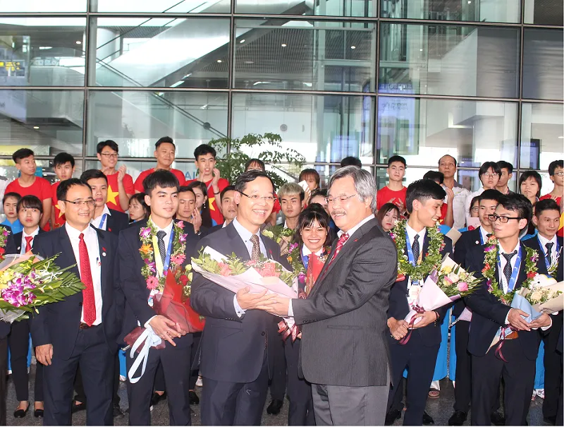 Kỳ thi Tay nghề ASEAN lần thứ 12: Việt Nam xuất sắc lọt tốp 3 nước dẫn dầu