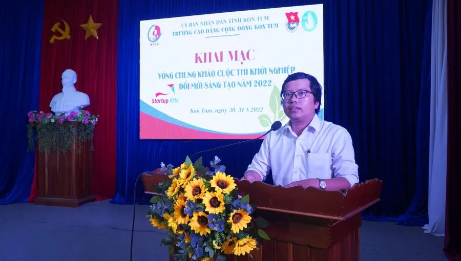 Sinh viên Cao đẳng Cộng đồng Kon Tum háo hức thi khởi nghiệp đổi mới sáng tạo