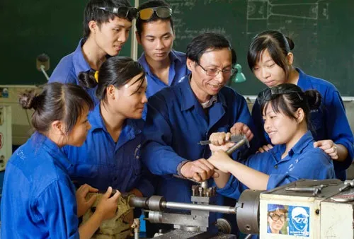 Giáo viên trường nghề được chấm điểm theo 5 mức